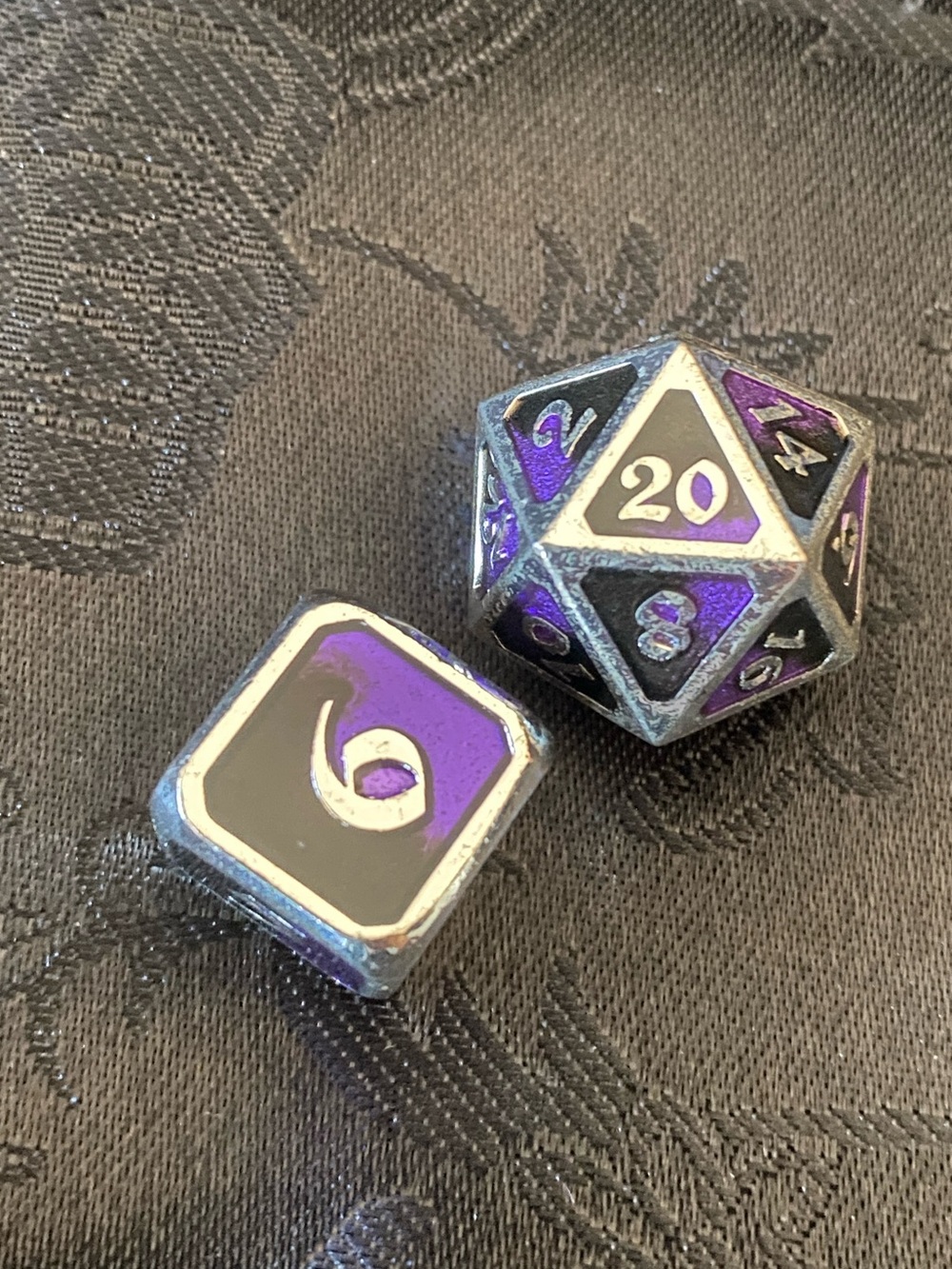 Die Hard Dice - Dark Malice D20 and D6